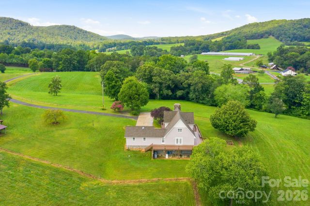 1414 Center Church Road 59, Hiddenite, NC 28636