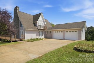 1414 Center Church Road 59, Hiddenite, NC 28636