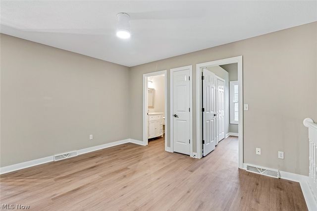 90 Lake Pointe Circle, Canfield, OH 44406
