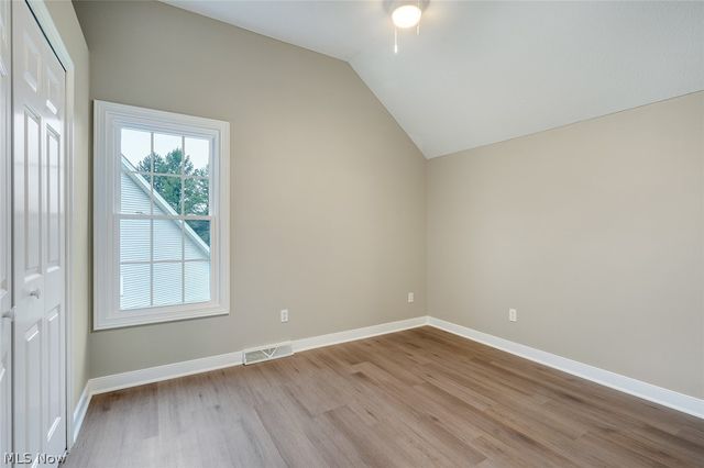 90 Lake Pointe Circle, Canfield, OH 44406