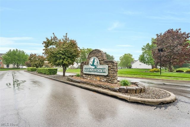 90 Lake Pointe Circle, Canfield, OH 44406