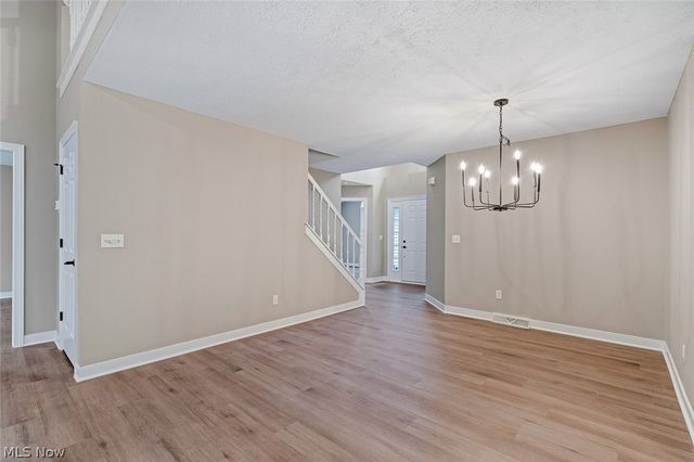 90 Lake Pointe Circle, Canfield, OH 44406