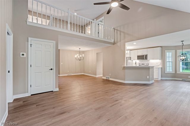90 Lake Pointe Circle, Canfield, OH 44406