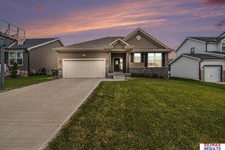 8017 Kilpatrick Parkway, Bennington, NE 68007