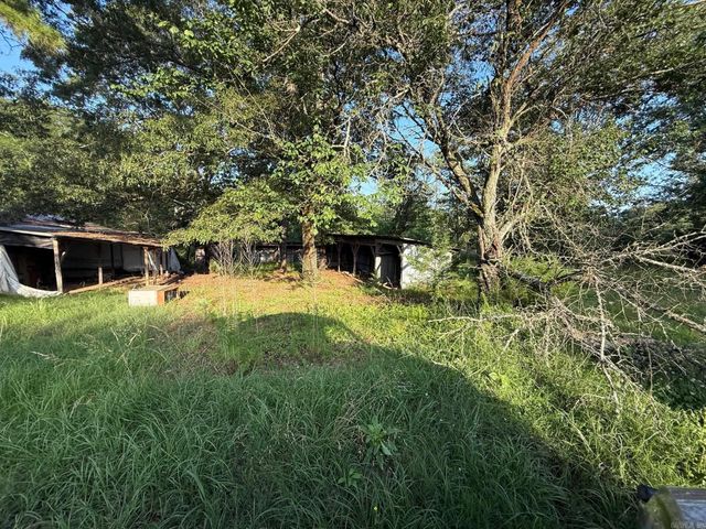 139 W Polk Road 20, Cove, AR 71937