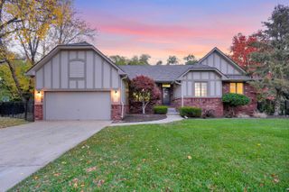 10106 E Mainsgate Cir, Wichita, KS 67226