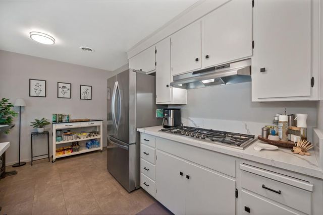 6841 Shalimar Way, Citrus Heights, CA 95621