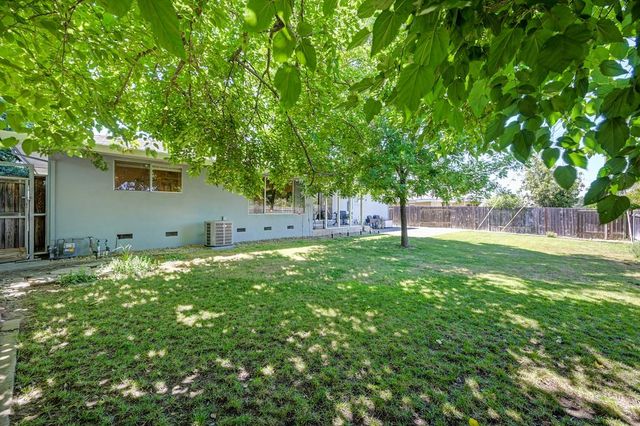 6841 Shalimar Way, Citrus Heights, CA 95621