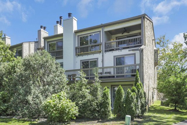 1212 Lake Shore Drive, C C, Columbus, OH 43204