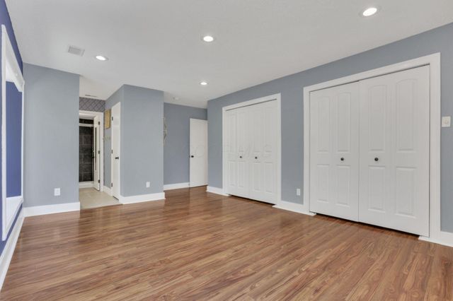 1212 Lake Shore Drive, C C, Columbus, OH 43204