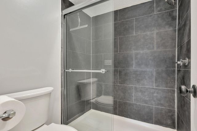1212 Lake Shore Drive, C C, Columbus, OH 43204