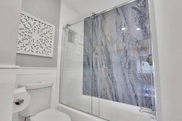 1212 Lake Shore Drive, C C, Columbus, OH 43204
