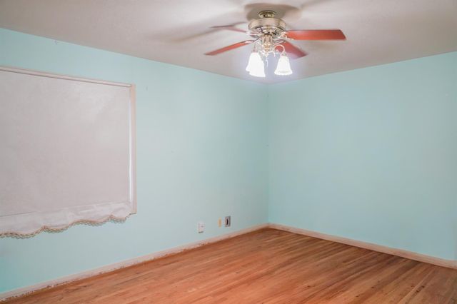 502 S Washington Street, El Campo, TX 77437