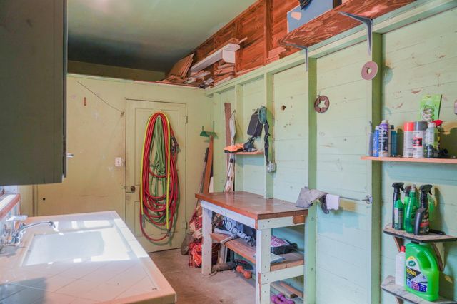 502 S Washington Street, El Campo, TX 77437