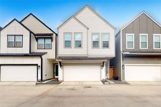 8439 Berry Brush Lane, Houston, TX 77022