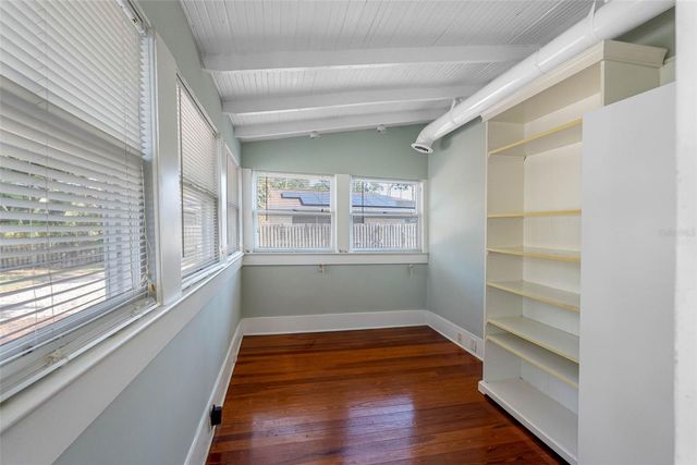 326 WILDWOOD WAY, Belleair, FL 33756