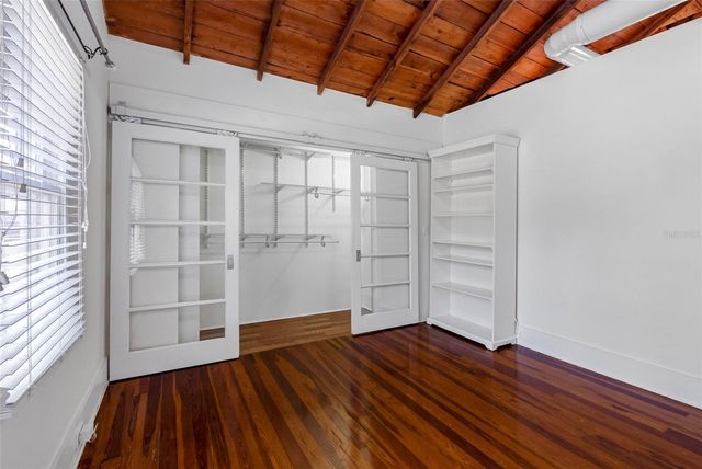 326 WILDWOOD WAY, Belleair, FL 33756