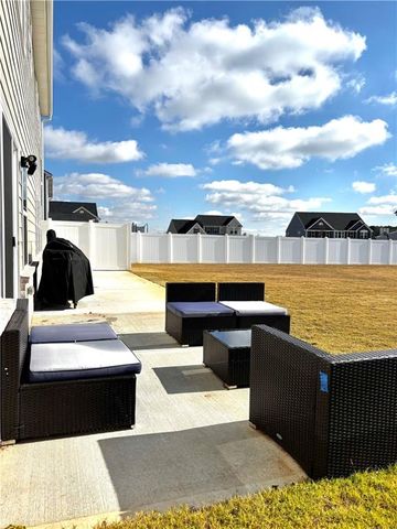 305 Meuse Lane, Locust Grove, GA 30248