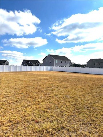 305 Meuse Lane, Locust Grove, GA 30248