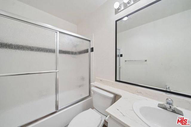 807 Crenshaw Boulevard 305, Los Angeles, CA 90005