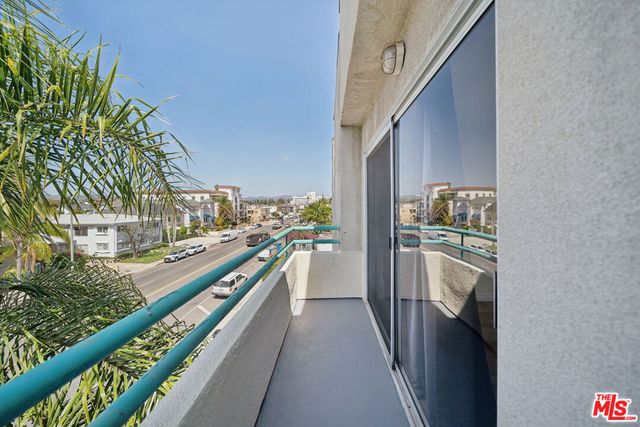807 Crenshaw Boulevard 305, Los Angeles, CA 90005