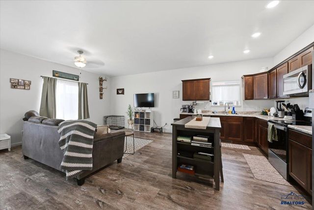 258 AURORA AVE, Spearfish, SD 57783