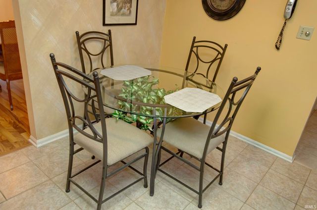 11802 NW Smuts Drive, Zanesville, IN 46799