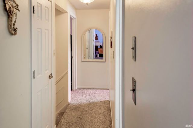 11802 NW Smuts Drive, Zanesville, IN 46799