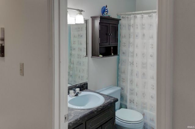 11802 NW Smuts Drive, Zanesville, IN 46799