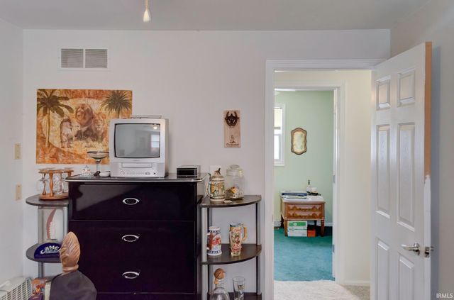 11802 NW Smuts Drive, Zanesville, IN 46799