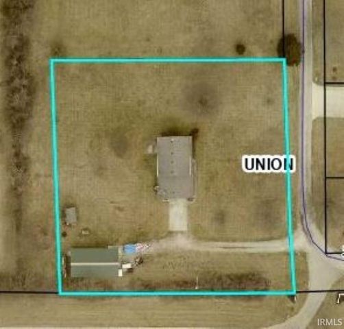 11802 NW Smuts Drive, Zanesville, IN 46799