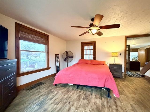 208 S Church Street, Coloma, MI 49038