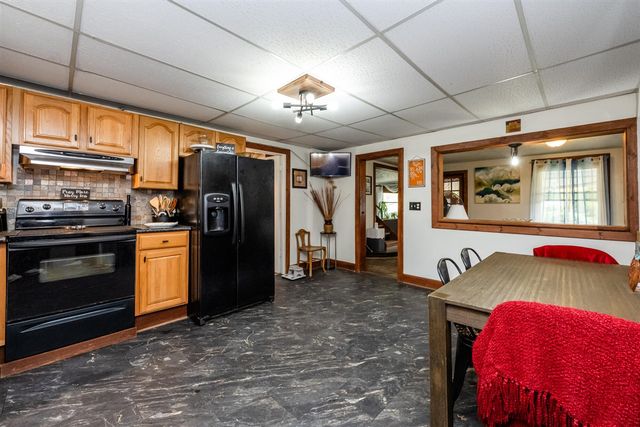 208 S Church Street, Coloma, MI 49038