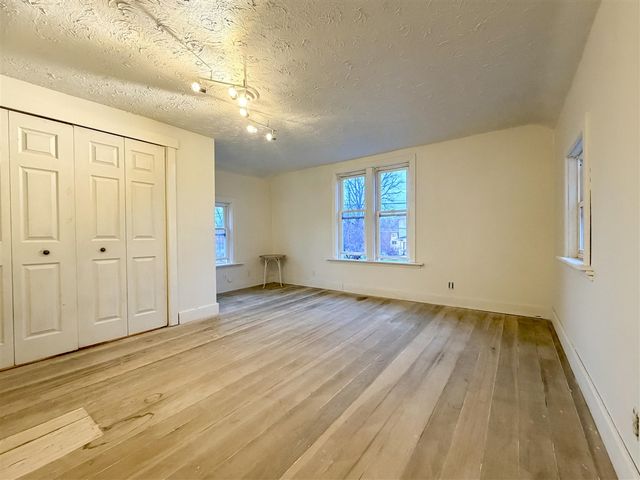 208 S Church Street, Coloma, MI 49038