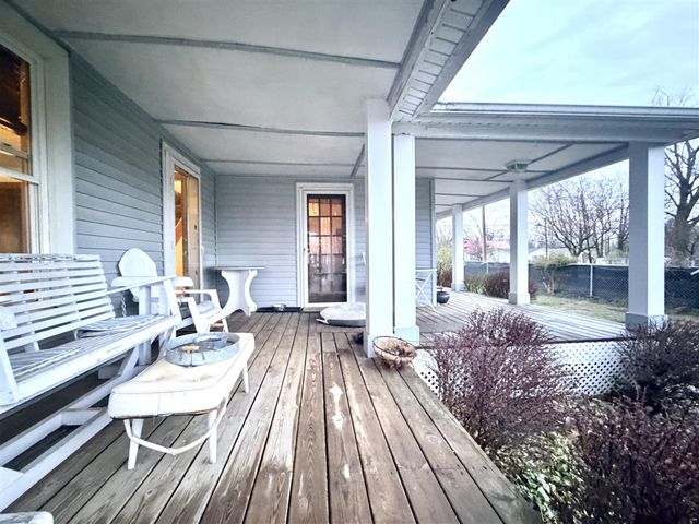 208 S Church Street, Coloma, MI 49038