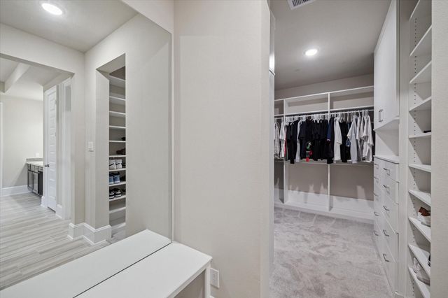 323 S Cadence Hills Loop, Conroe, TX 77318