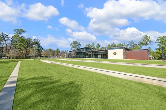 323 S Cadence Hills Loop, Conroe, TX 77318