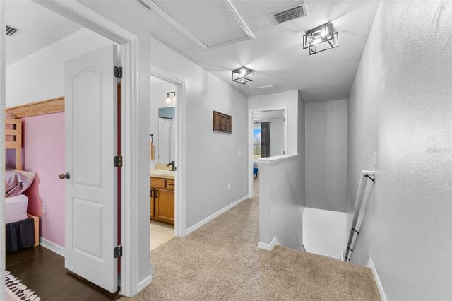 1919 GREENWOOD VALLEY DRIVE, Plant City, FL 33563