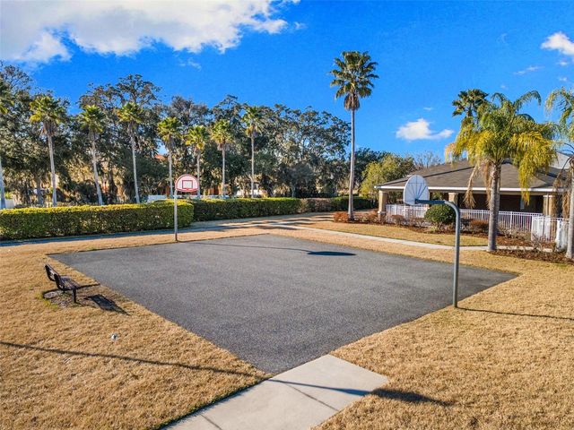 1919 GREENWOOD VALLEY DRIVE, Plant City, FL 33563