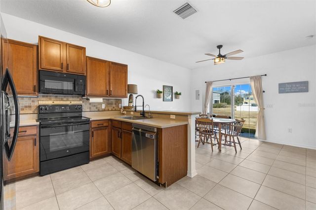 1919 GREENWOOD VALLEY DRIVE, Plant City, FL 33563