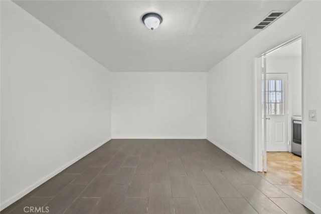 44105 Acacia Street, Lancaster, CA 93535