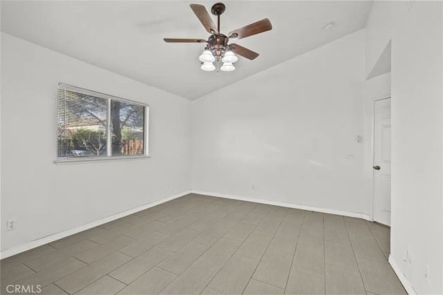 44105 Acacia Street, Lancaster, CA 93535