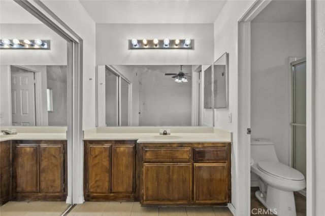 44105 Acacia Street, Lancaster, CA 93535