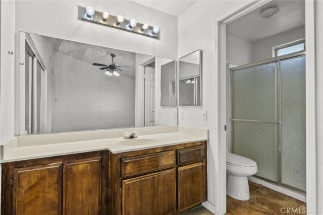 44105 Acacia Street, Lancaster, CA 93535