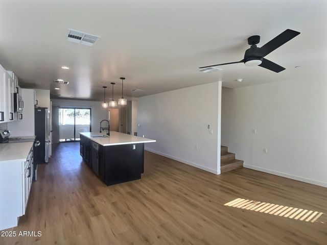 2502 E Paradise Lane 1, Phoenix, AZ 85032