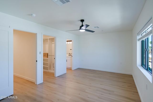 2502 E Paradise Lane 1, Phoenix, AZ 85032