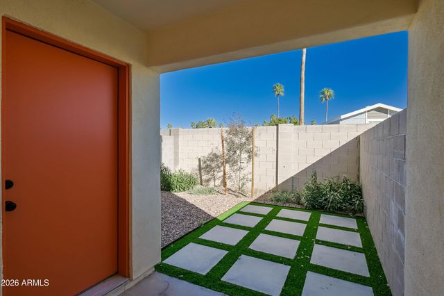 2502 E Paradise Lane 1, Phoenix, AZ 85032