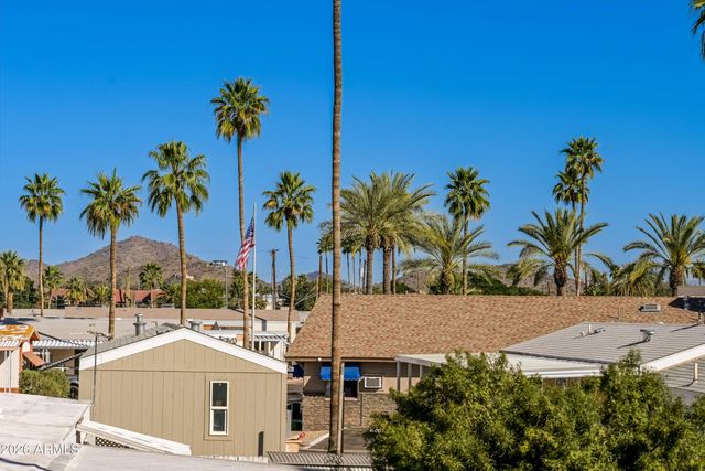 2502 E Paradise Lane 1, Phoenix, AZ 85032
