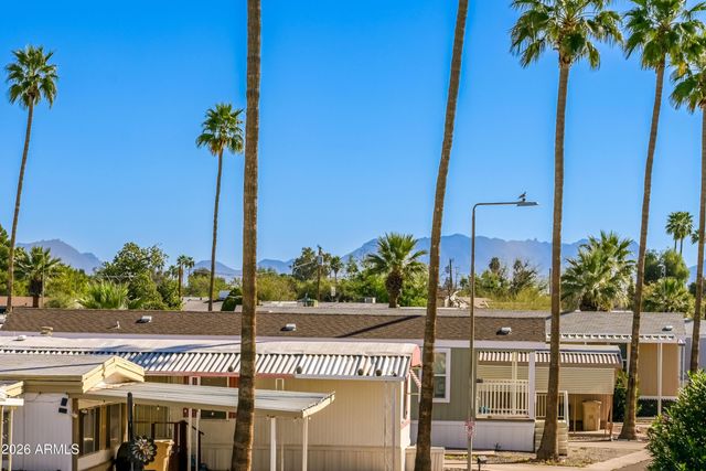 2502 E Paradise Lane 1, Phoenix, AZ 85032