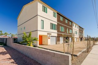 2502 E Paradise Lane 1, Phoenix, AZ 85032